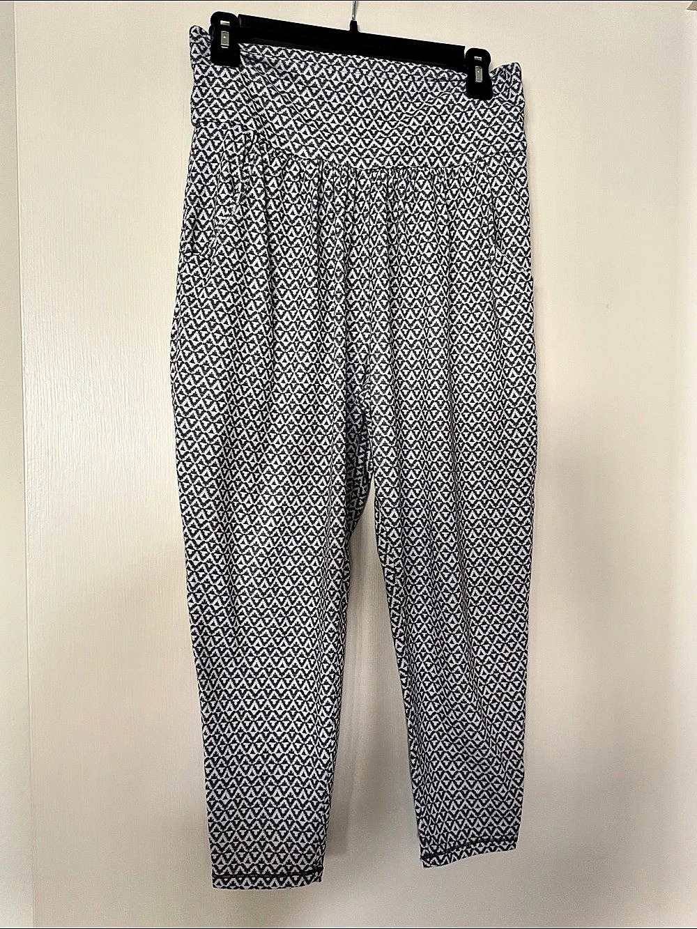 prAna Geometric Ankle Harem Pants in Brown & White